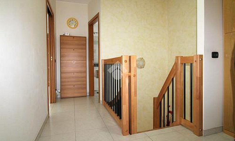 4 Locali A Campodipi...