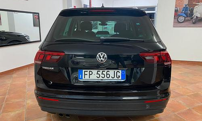 Volkswagen Tiguan 20...