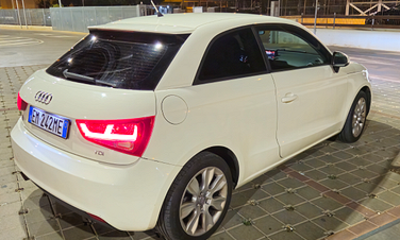 Audi A 1 1.6 90Cv Ad...