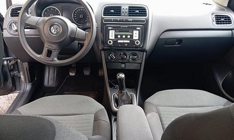Volkswagen Polo 1400...