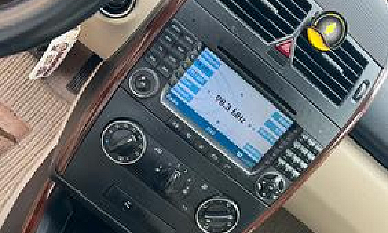 Mercedes Classe A...