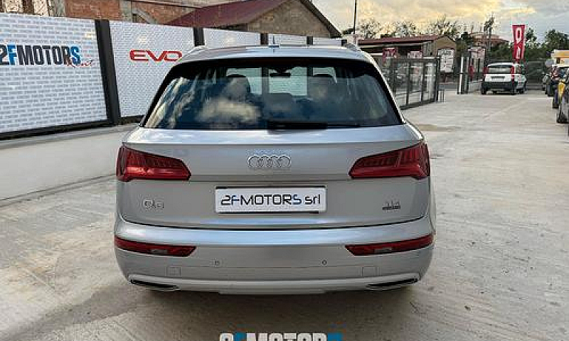 Audi Q5 2.0 Tdi Quat...