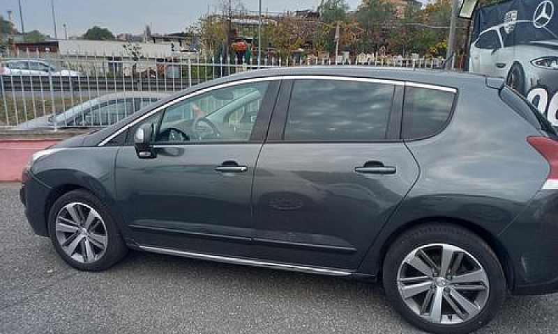 Peugeot 3008 1.6 Hdi...