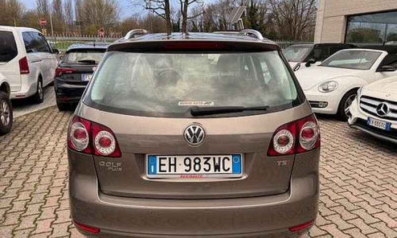 Volkswagen Golf Plus...