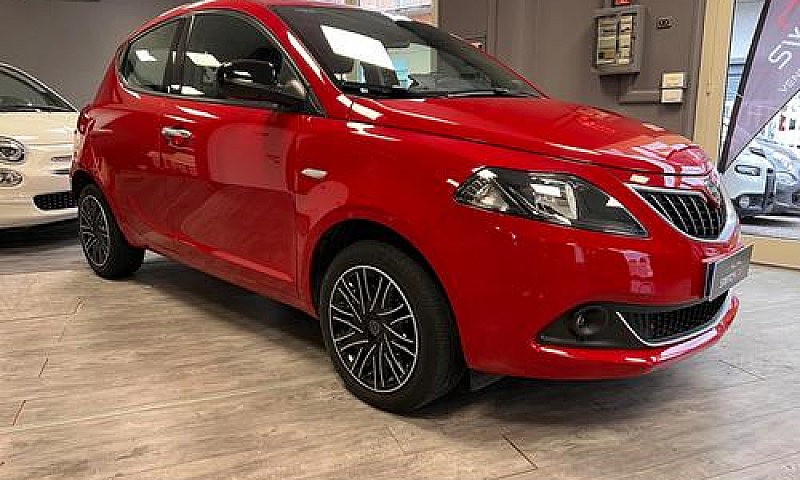 Lancia Ypsilon 1.0 F...