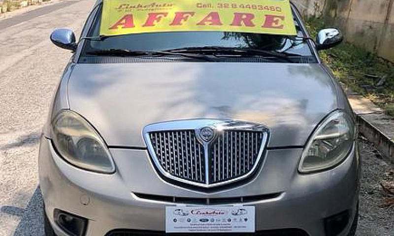 Lancia Ypsilon 1.3 M...