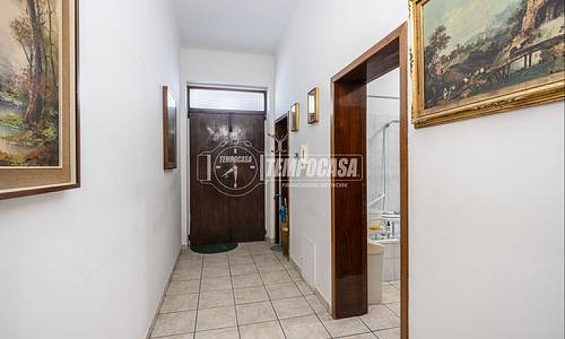 Appartamento No Cond...