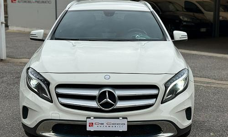 Mercedes-Benz Gla 20...