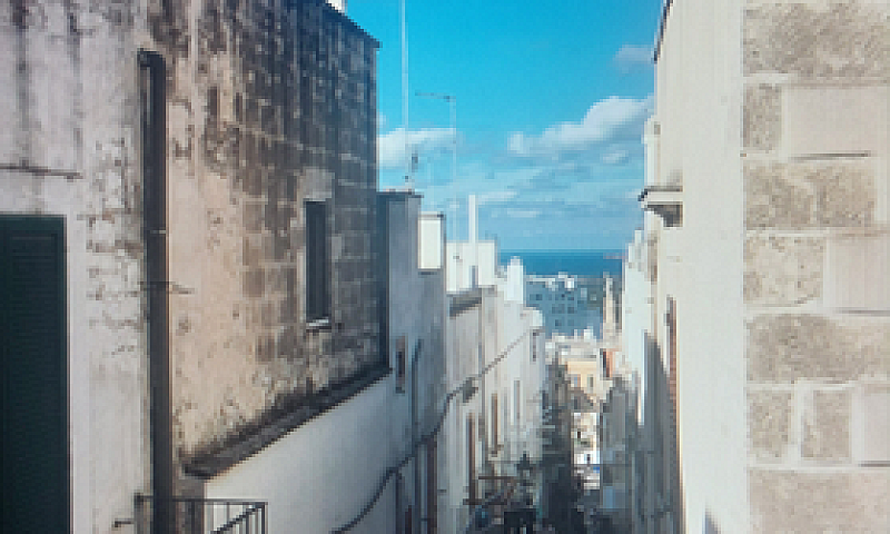 Centro Storico Ostun...