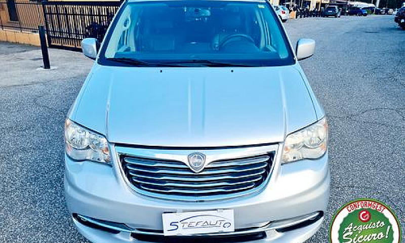 Lancia Voyager 2.8L ...