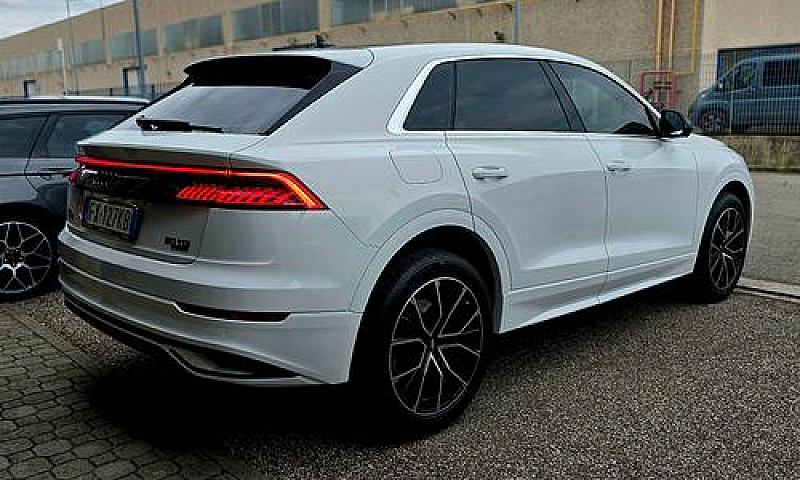 Audi Q8 50 Tdi 286 C...