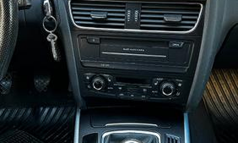 Audi A5 1ª Serie - 2...
