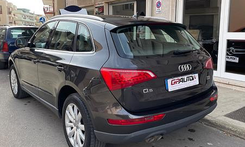 Audi Q5 2.0 Tdi 177 ...