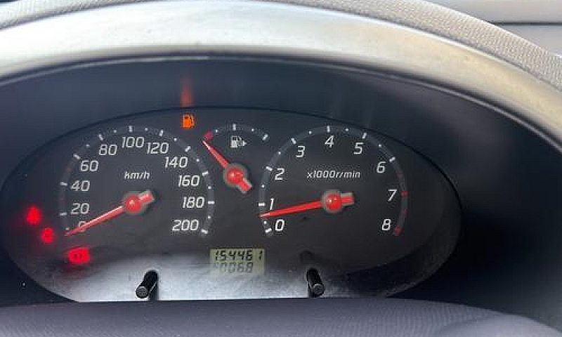 Nissan Micra 1.4 88 ...