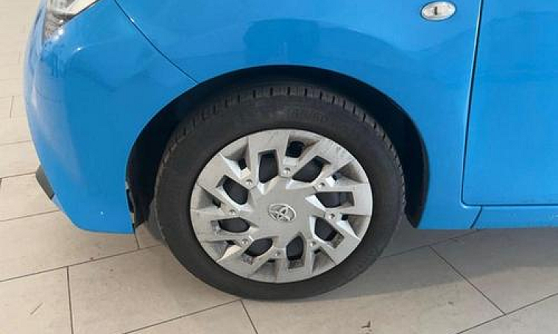 Toyota - Aygo - 1.0 ...