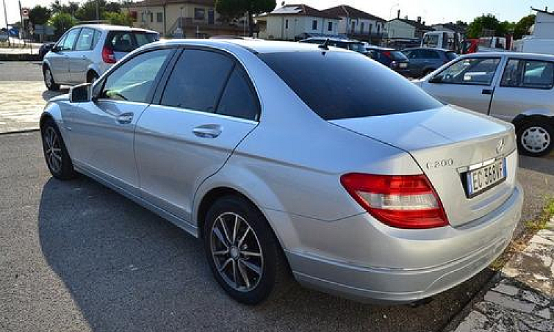 Mercedes-Benz C 200 ...