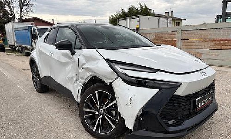 Toyota C-Hr 2.0 Phev...