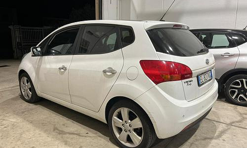 Kia Venga 1600 Crdi ...