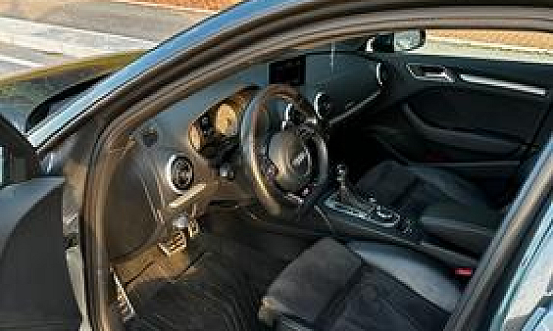 Audi S3...