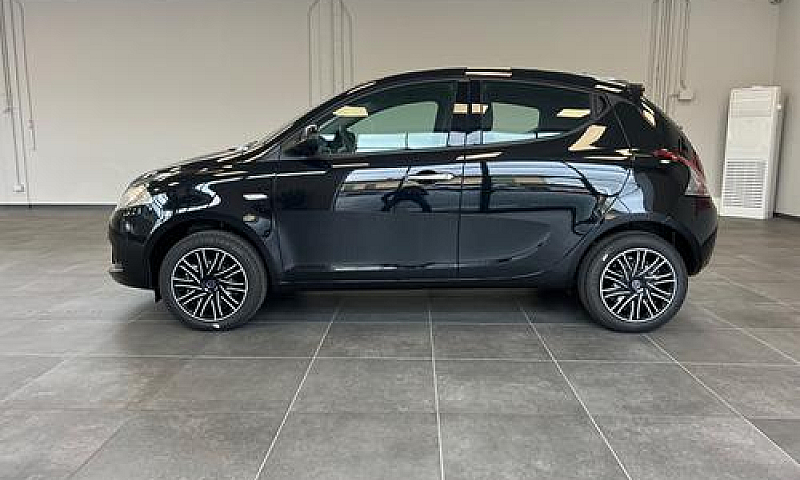 Lancia Ypsilon 1.0 F...