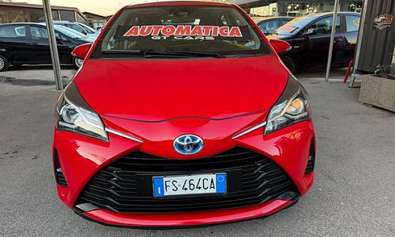 Toyota Yaris 1.5 Hyb...