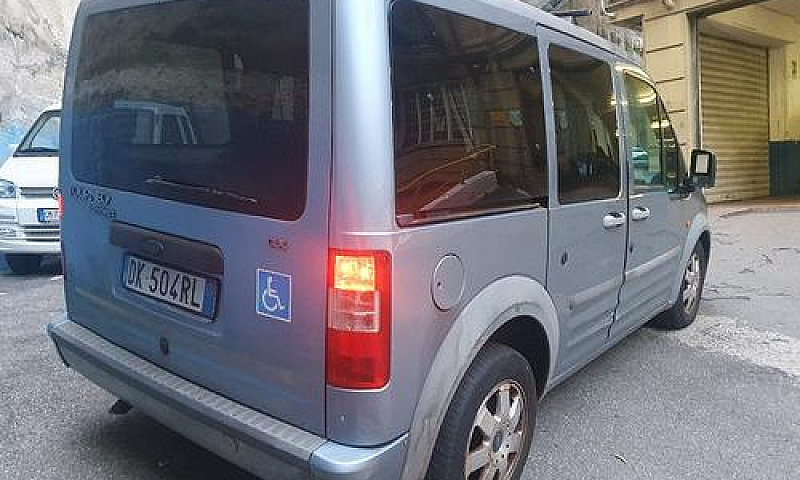 Ford Tourneo Connect...
