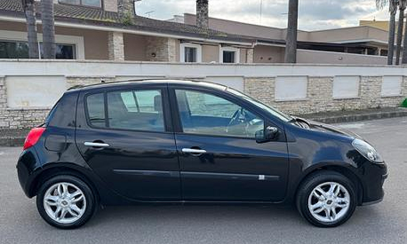 Renault Clio 1.2 Ben...