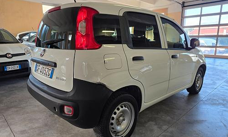 Fiat Panda 1.0 Hybri...