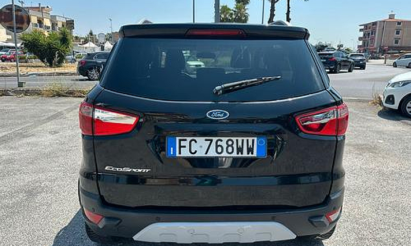 Ford Ecosport Titani...
