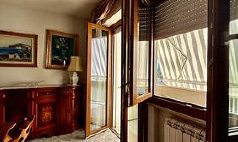 Via Verona, In Condo...