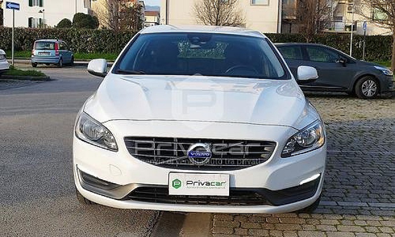Volvo V60 D4 Geartro...