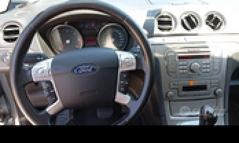 Ford S-Max...