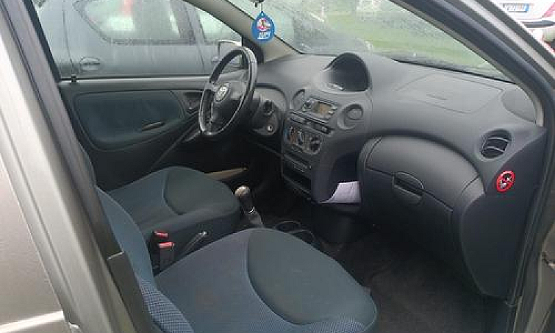 Toyota Yaris 1.0I 16...