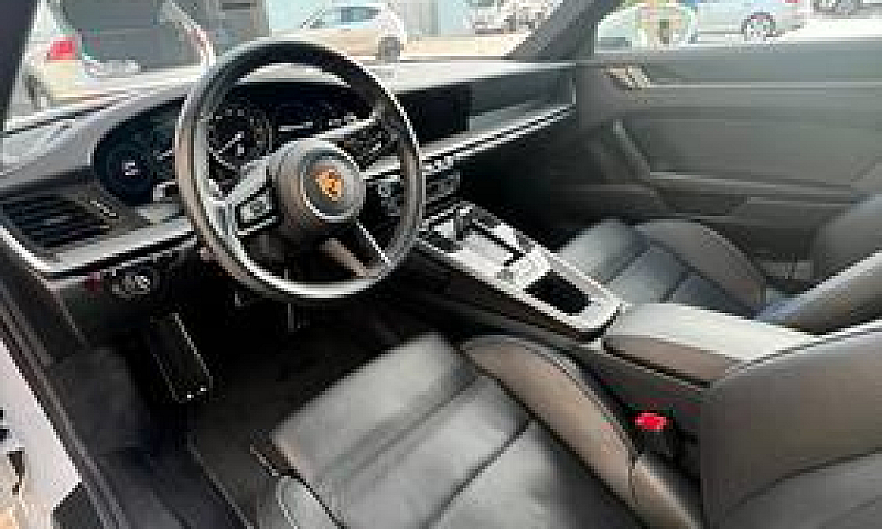 Porsche 992 Carrera ...