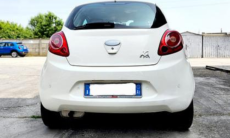 Ford Ka...