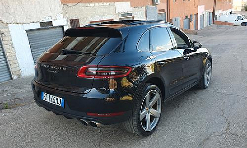 Porsche Macan S 3.0T...