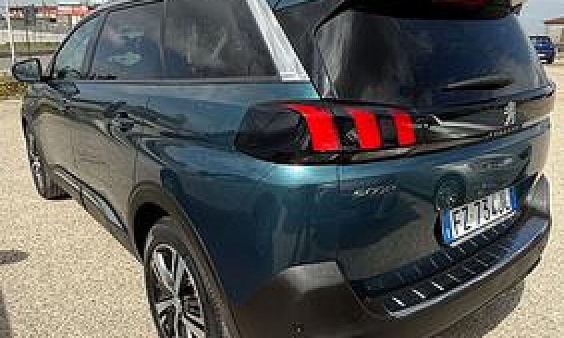 Peugeot 5008 Bluehdi...