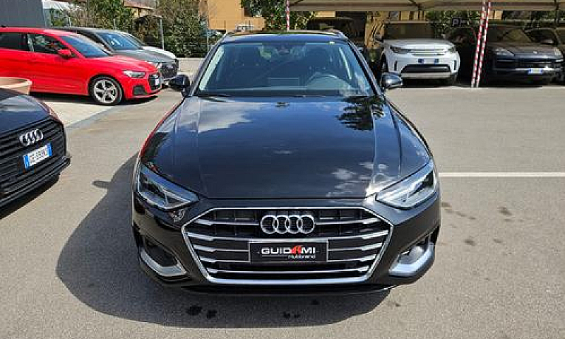 Audi A4 Avant 30 Tdi...