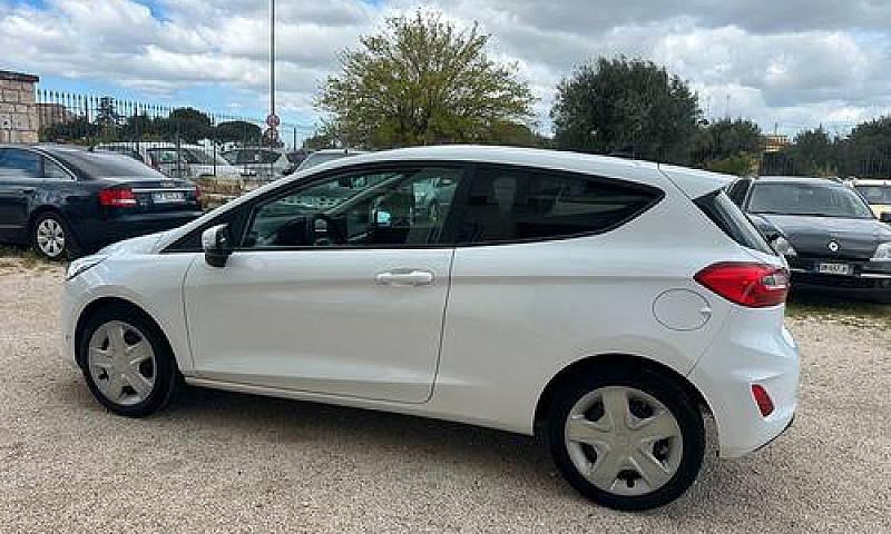 Ford Fiesta 1.5 Tdci...