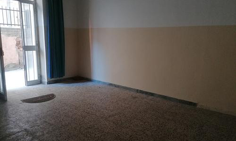 598428 Crotone Centr...