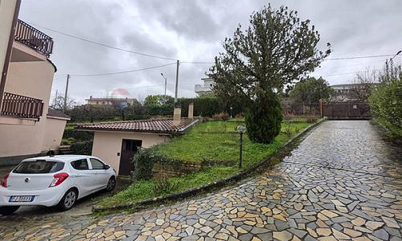 Appartamento - Dipig...