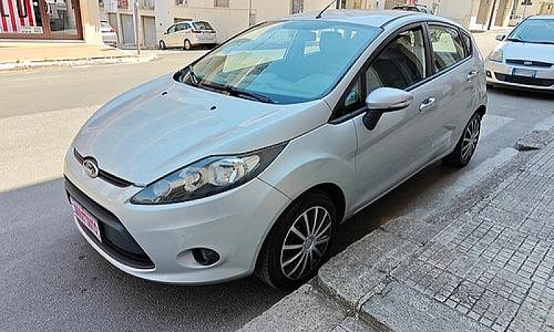 Ford Fiesta 1.4 Tdci...