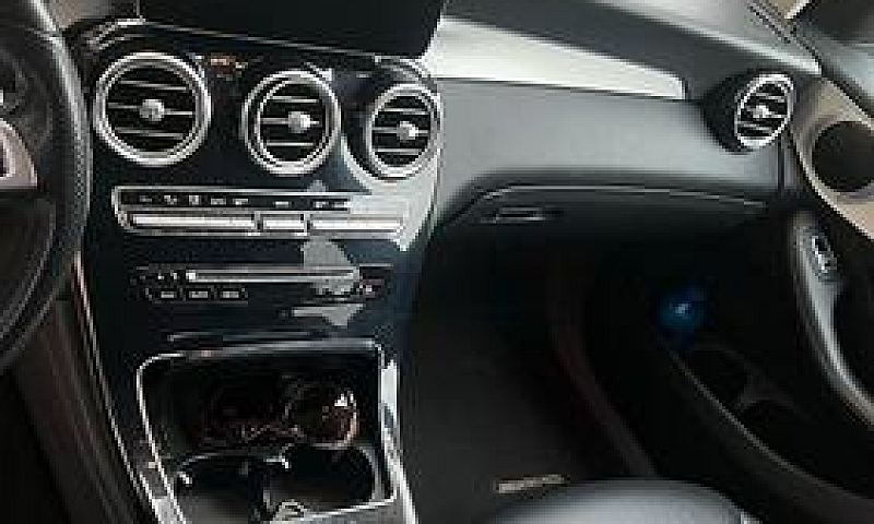 Mercedes Glc 250 Amg...