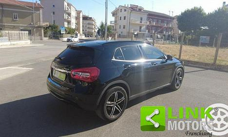 Mercedes-Benz Gla 20...