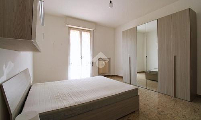 3 Locali A Pisa...