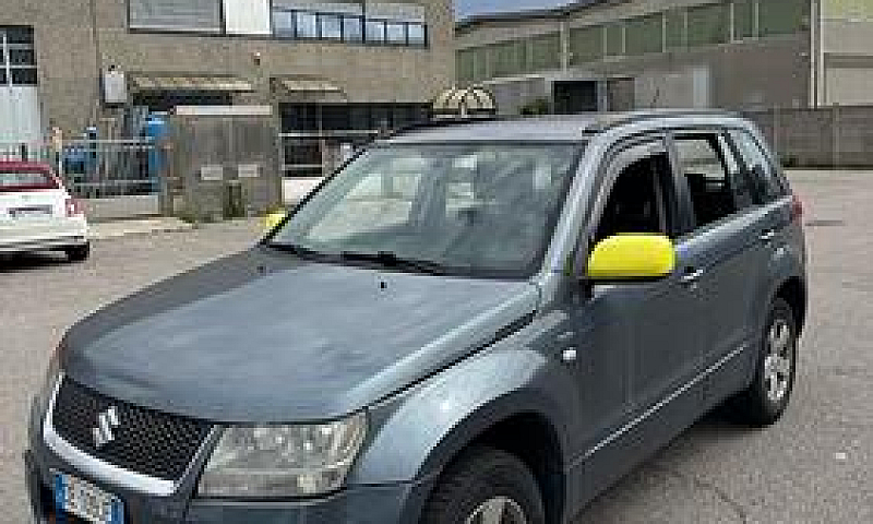 Suzuki Grand Vitara ...