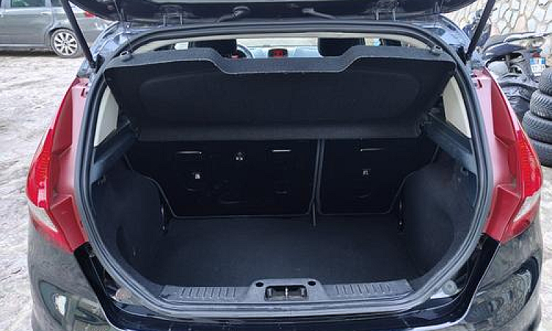 Ford Fiesta 1.6 Tdci...