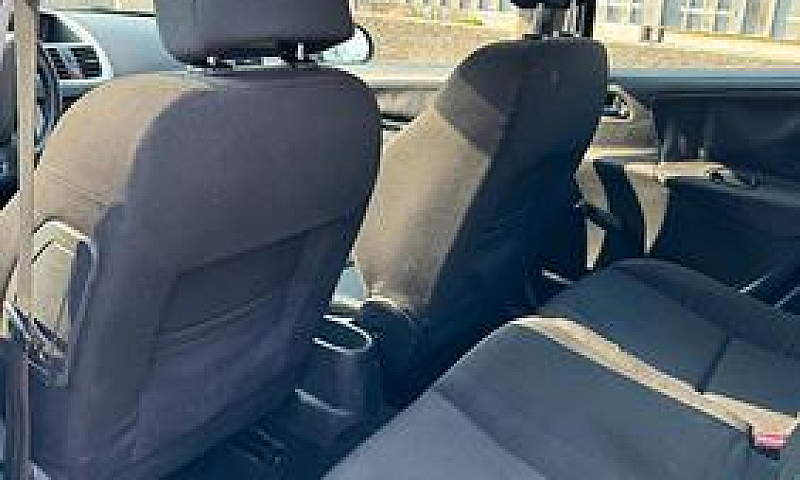 Peugeot 207 1.4 Benz...