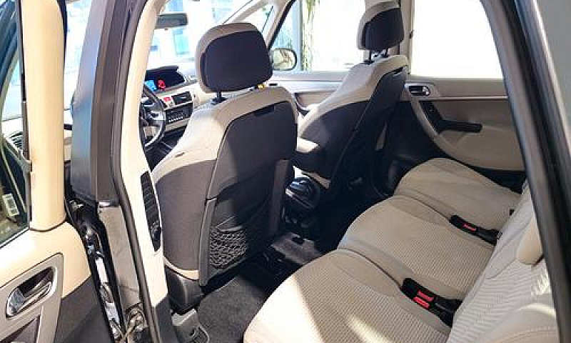 Citroen C4 Picasso 1...