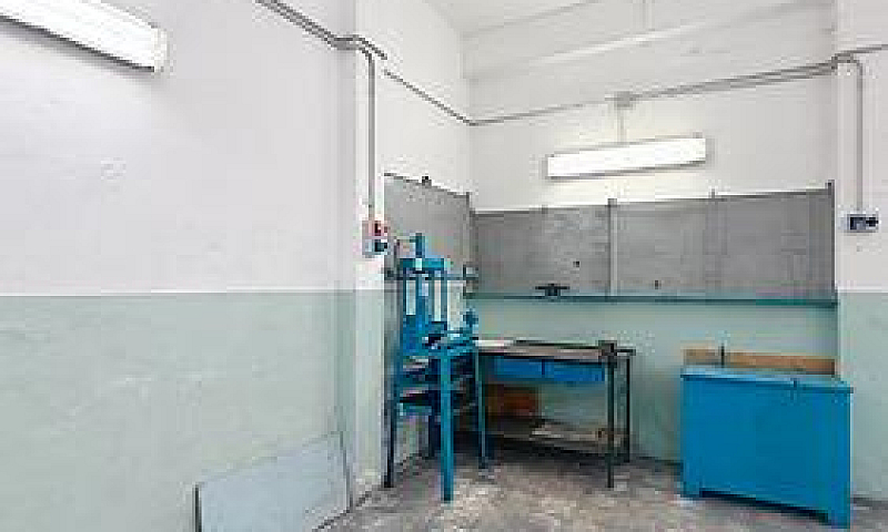 Locale Commerciale I...